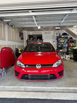 2016 Volkswagen Golf R