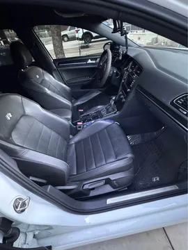 2016 Volkswagen Golf R