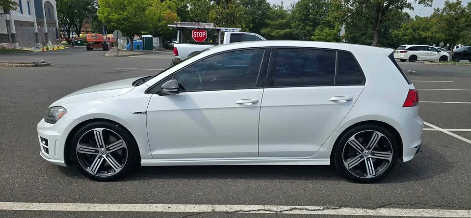 2016 Volkswagen Golf R Mk7 - Image 2 of 15