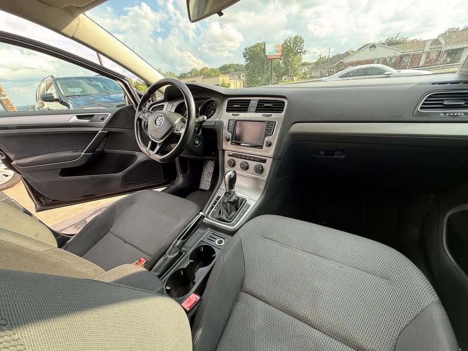 2016 Volkswagen Golf Mk7 - Image 13 of 16