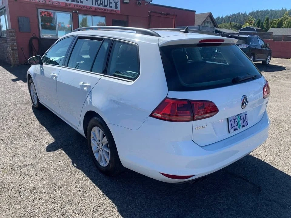 2016 Volkswagen Golf Mk7 - Image 2 of 12