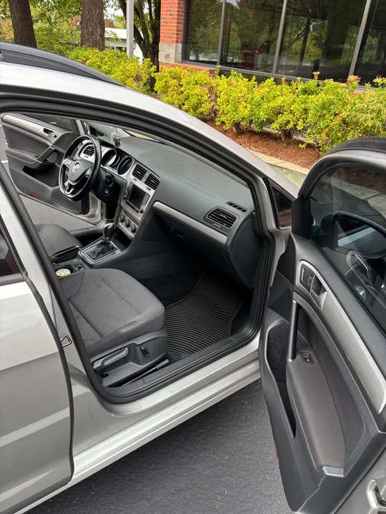 2016 Volkswagen Golf Mk7 - Image 5 of 9