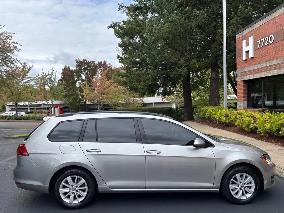 2016 Volkswagen Golf Mk7 - Image 8 of 9
