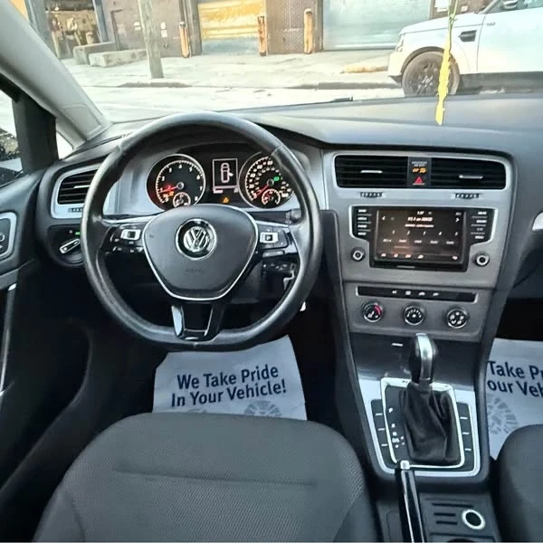 2016 Volkswagen Golf Mk7 - Image 12 of 19
