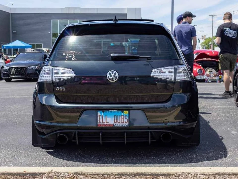 2016 Volkswagen GTI Mk7 - Image 9 of 16