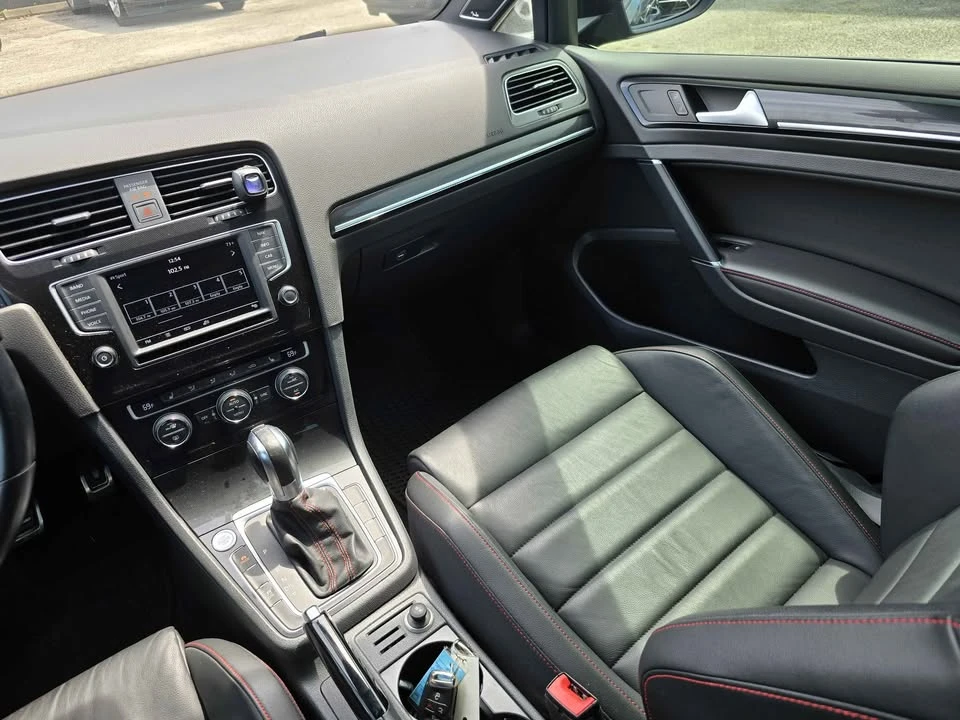 2016 Volkswagen GTI Mk7 - Image 10 of 13