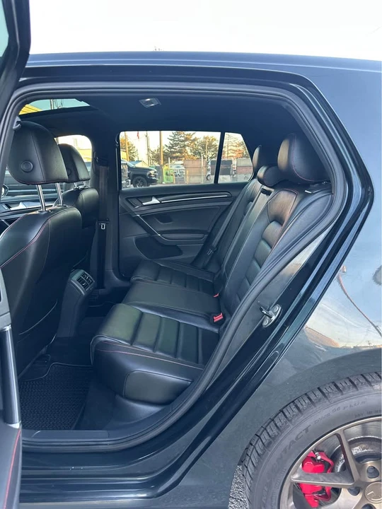 2016 Volkswagen GTI Mk7 - Image 9 of 14