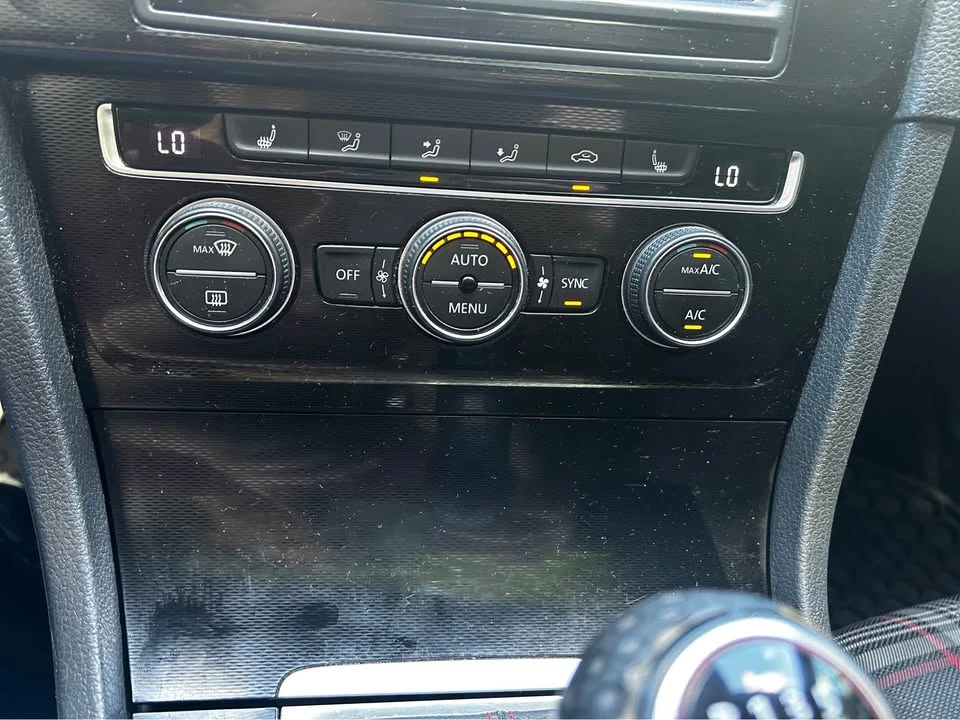 2016 Volkswagen GTI Mk7 - Image 14 of 15