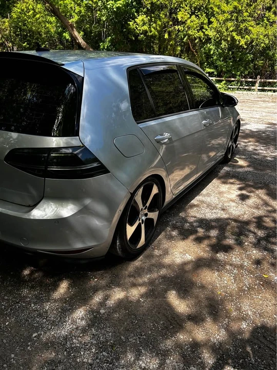2016 Volkswagen GTI Mk7 - Image 6 of 15