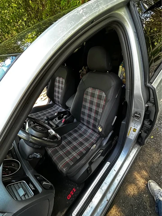 2016 Volkswagen GTI Mk7 - Image 10 of 15