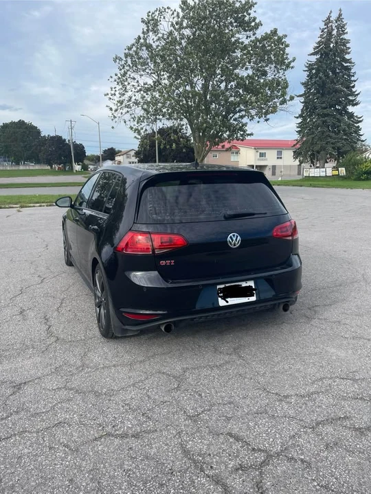 2016 Volkswagen GTI Mk7 - Image 3 of 8