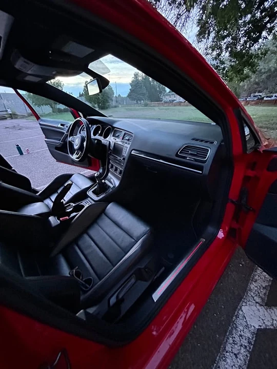 2016 Volkswagen GTI Mk7 - Image 16 of 19