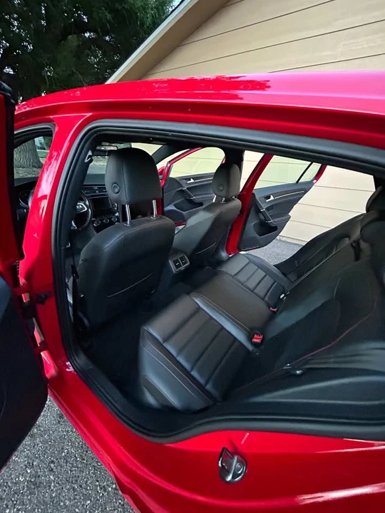 2016 Volkswagen GTI Mk7 - Image 15 of 19