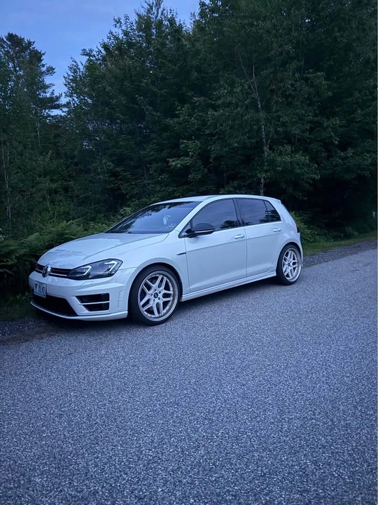 2016 Volkswagen Golf R Mk7 - Image 2 of 9