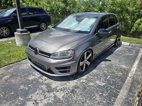 2016 Volkswagen Golf R