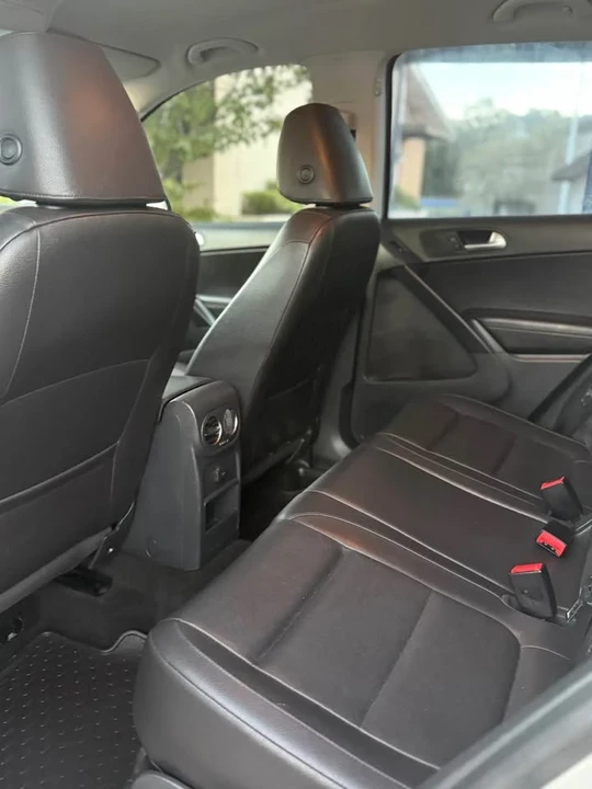 2016 Volkswagen Tiguan - Image 14 of 20
