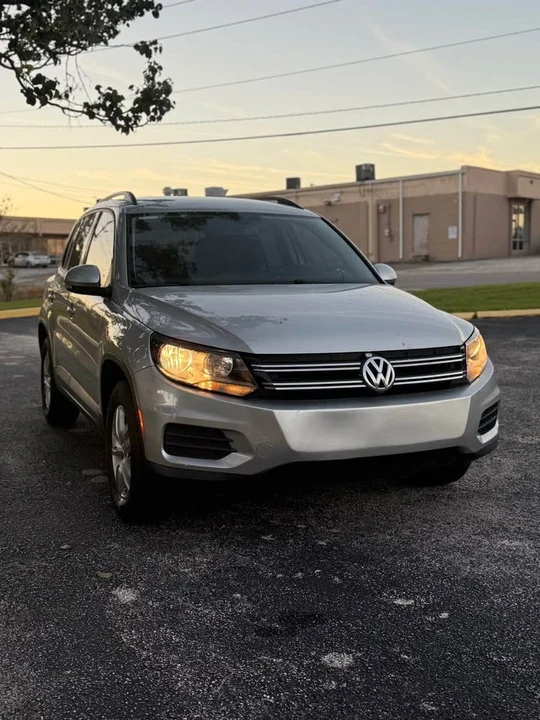 2016 Volkswagen Tiguan - Image 3 of 20