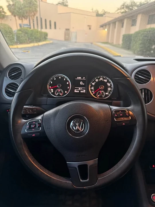 2016 Volkswagen Tiguan - Image 19 of 20