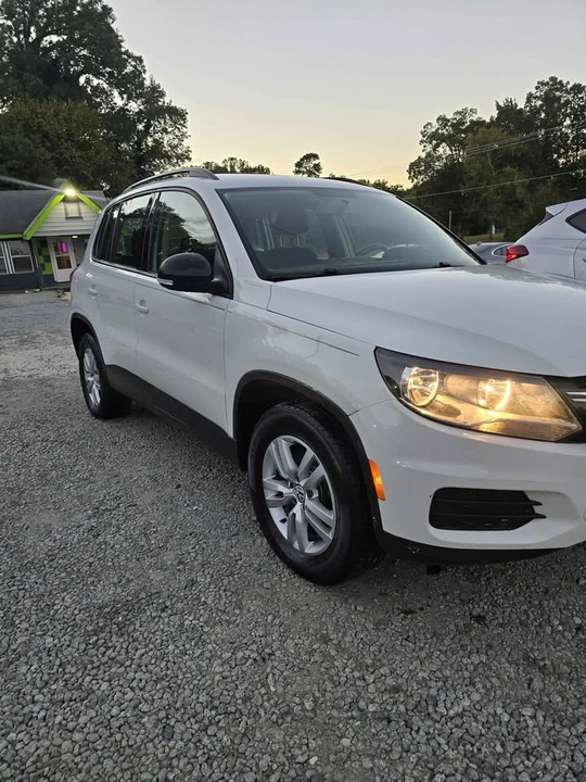 2016 Volkswagen Tiguan - Image 3 of 13