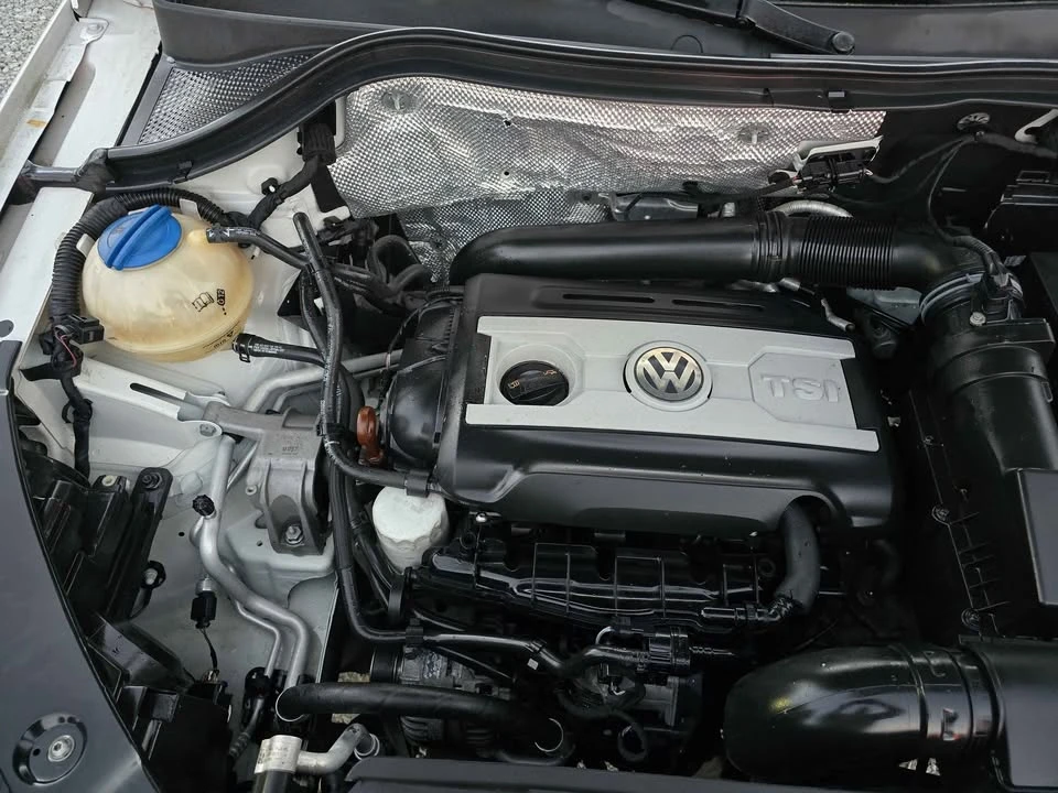 2016 Volkswagen Tiguan - Image 12 of 13
