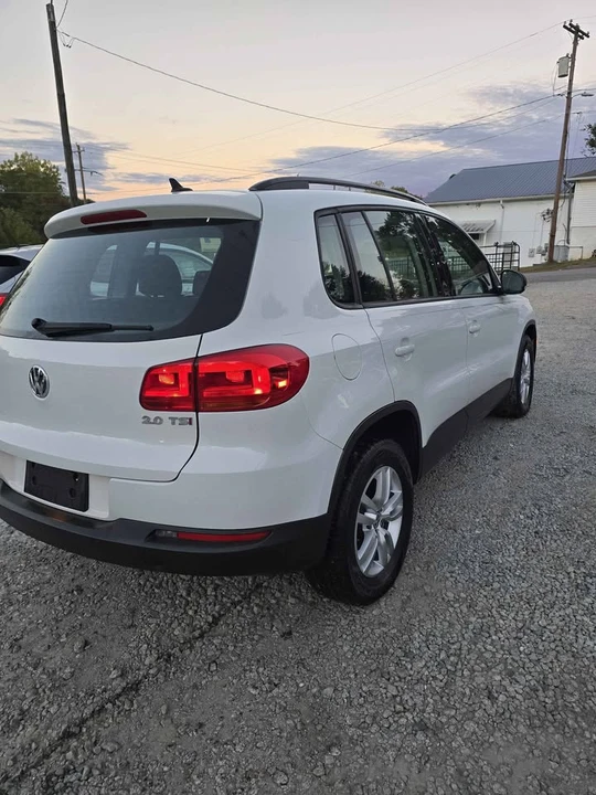 2016 Volkswagen Tiguan - Image 4 of 13