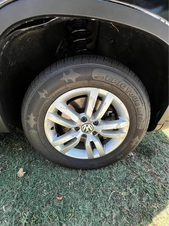 2016 Volkswagen Tiguan - Image 4 of 12