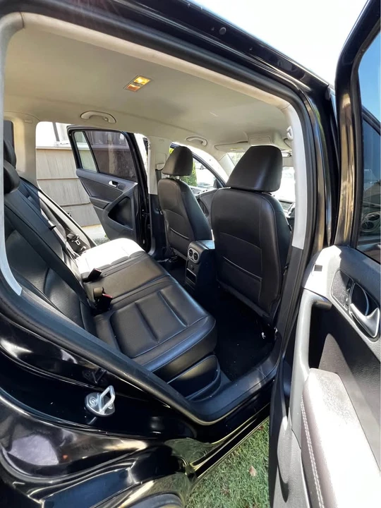 2016 Volkswagen Tiguan - Image 12 of 12