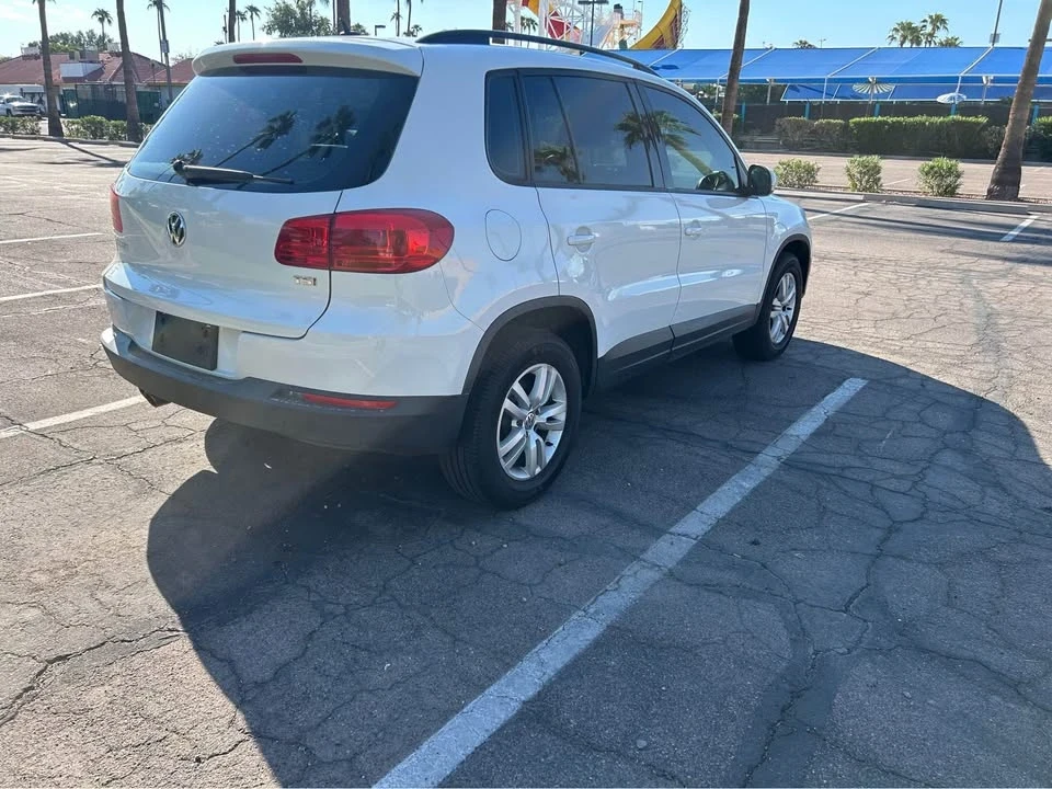 2016 Volkswagen Tiguan - Image 7 of 11