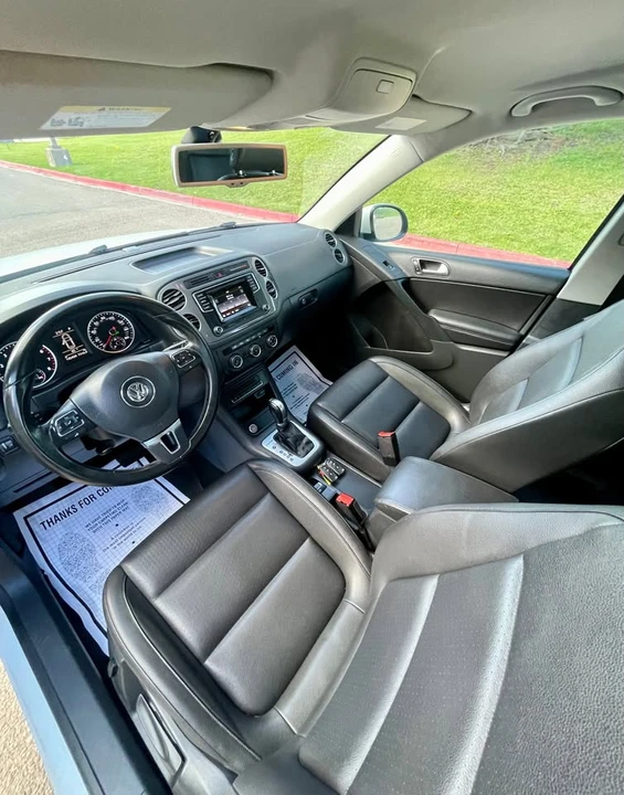 2016 Volkswagen Tiguan - Image 13 of 18