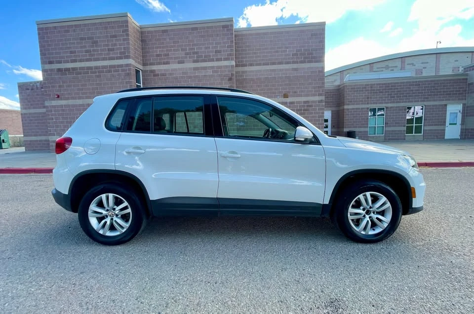 2016 Volkswagen Tiguan - Image 4 of 18