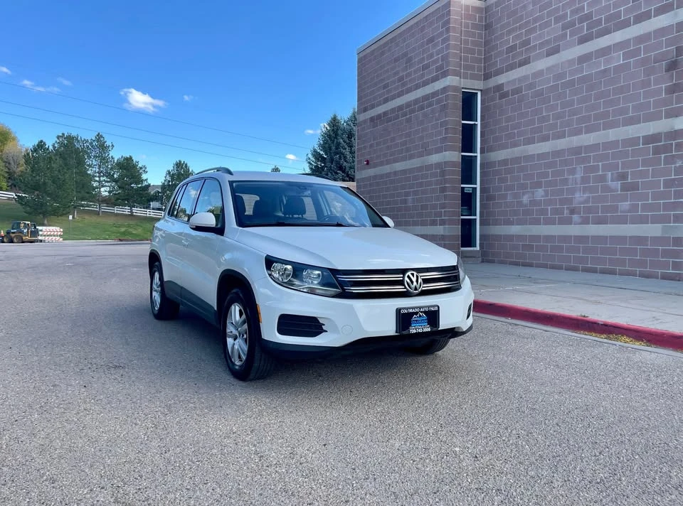 2016 Volkswagen Tiguan - Image 2 of 18