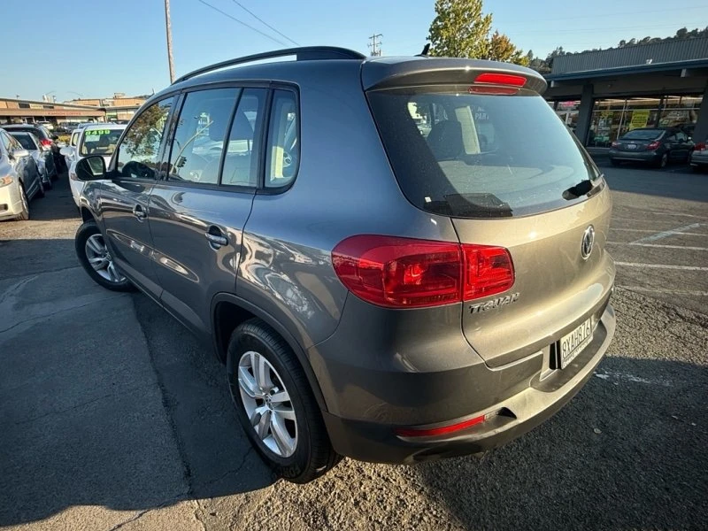2016 Volkswagen Tiguan - Image 5 of 6