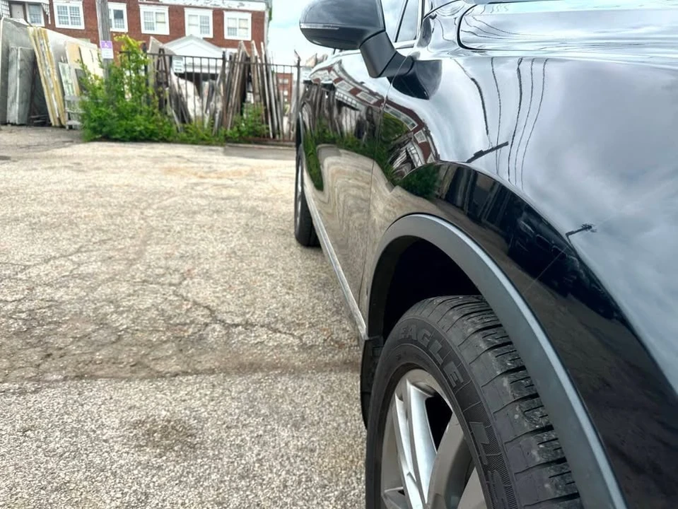 2016 Volkswagen Touareg - Image 6 of 20
