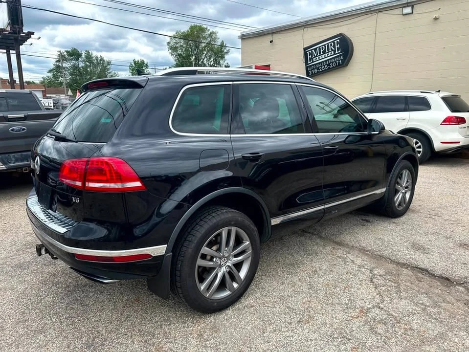 2016 Volkswagen Touareg - Image 3 of 20