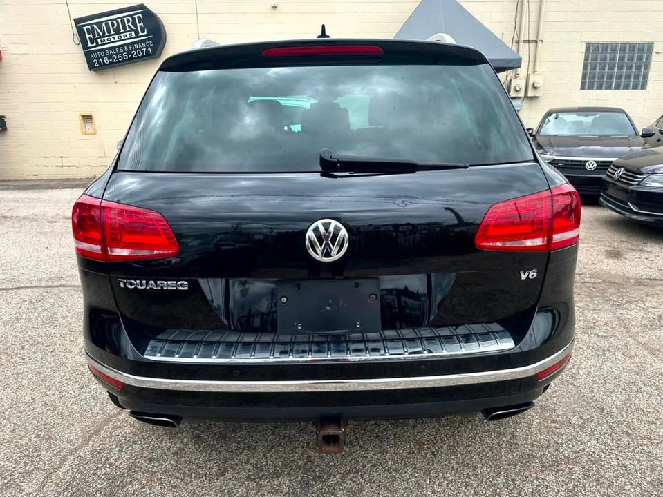 2016 Volkswagen Touareg - Image 13 of 20