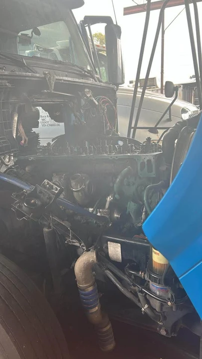 2016 Volvo 700 Series - Image 6 of 7