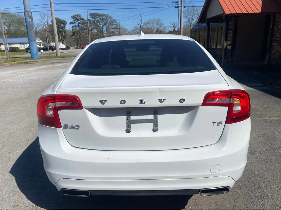 2016 Volvo S60 2nd Gen - Image 3 of 14