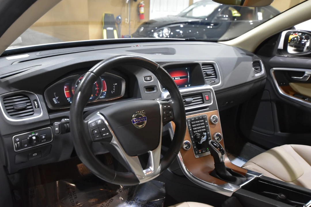 2016 Volvo S60 2nd Gen - Image 17 of 21