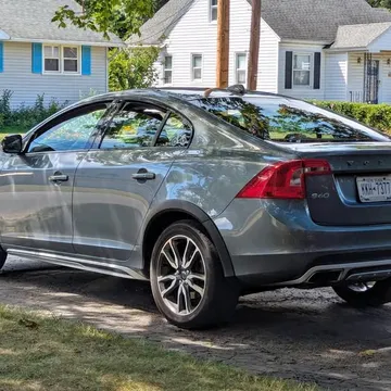 2016 Volvo S60 Cross-Country