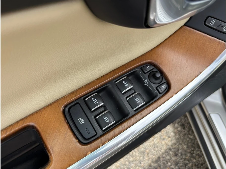 2016 Volvo S60 2nd Gen - Image 20 of 21