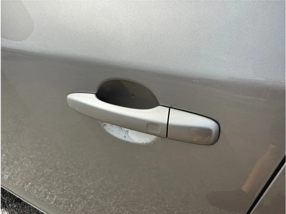 2016 Volvo S60 2nd Gen - Image 15 of 21