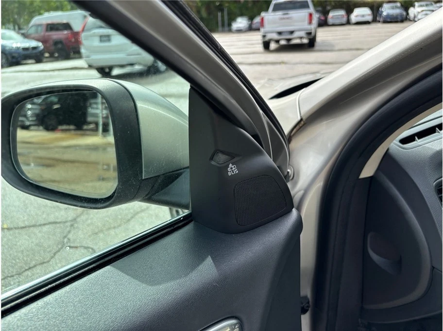 2016 Volvo S60 2nd Gen - Image 16 of 21