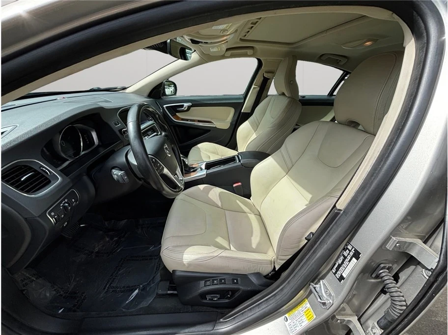 2016 Volvo S60 2nd Gen - Image 2 of 21