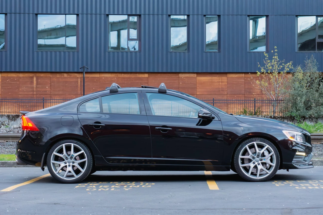 2016 Volvo S60 2nd Gen - Image 7 of 31
