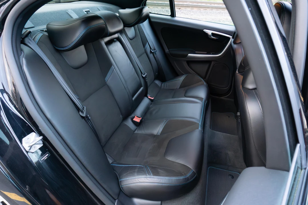 2016 Volvo S60 2nd Gen - Image 28 of 31