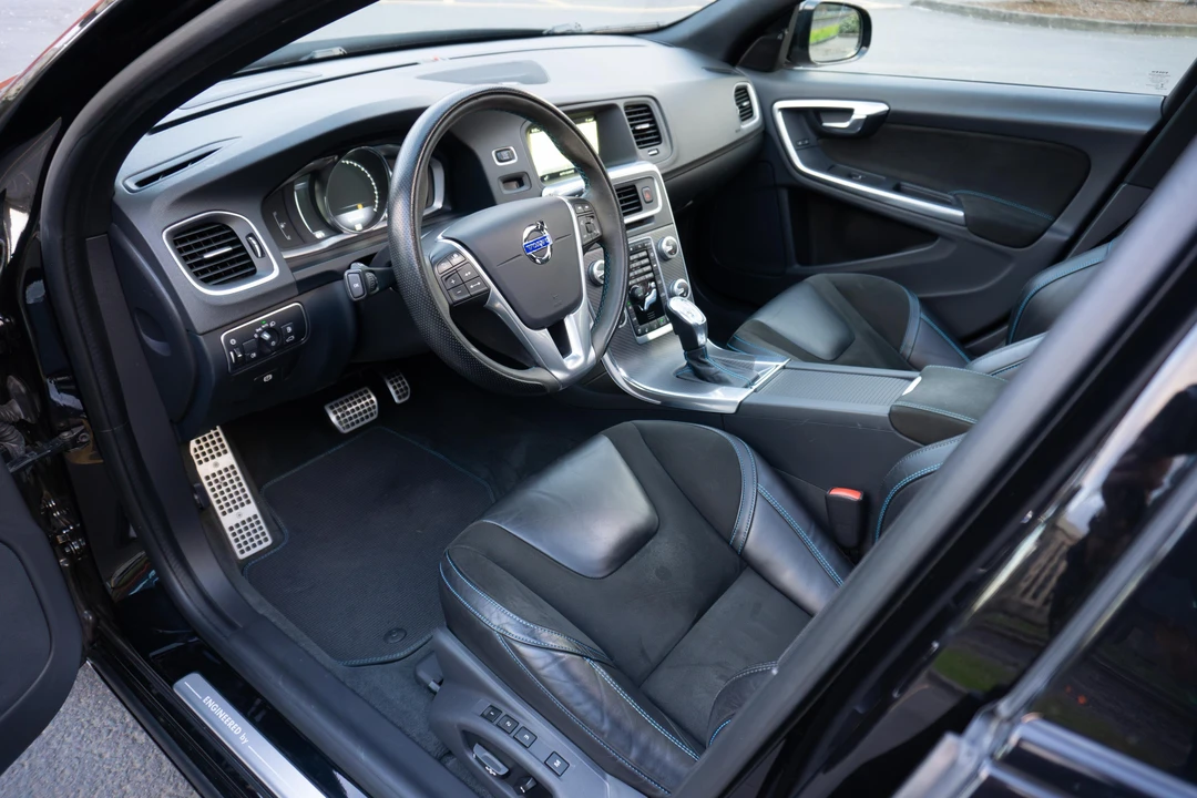 2016 Volvo S60 2nd Gen - Image 30 of 31