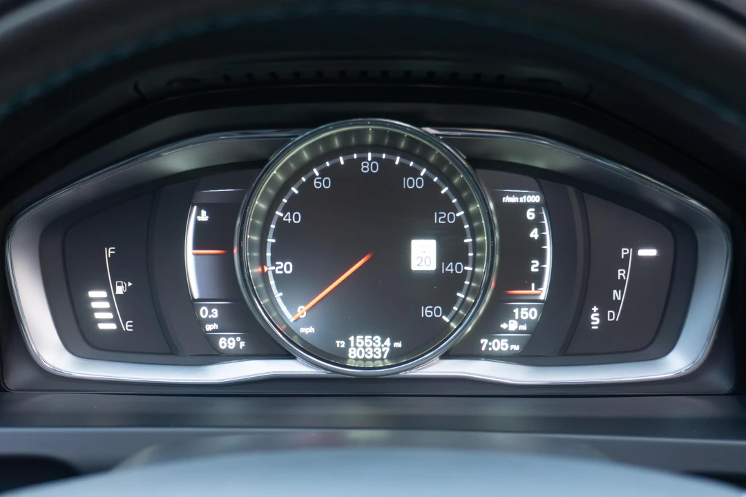 2016 Volvo S60 2nd Gen - Image 22 of 31