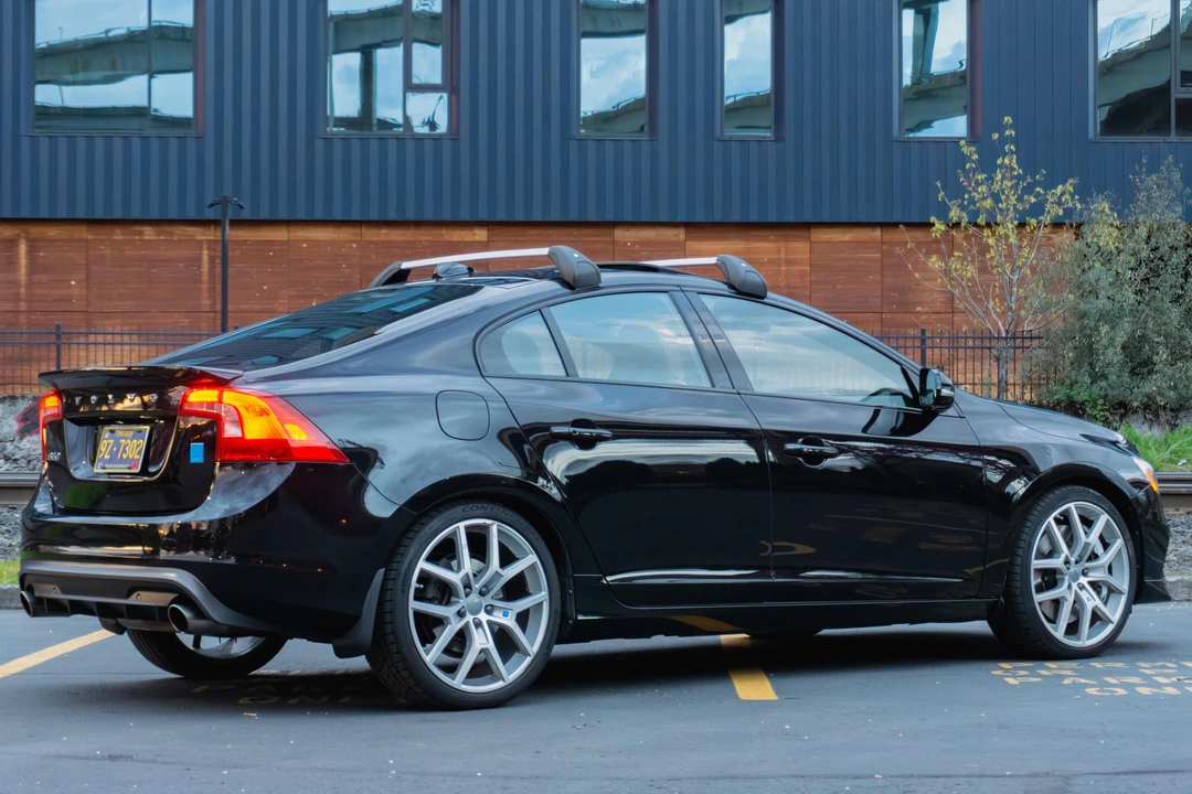 2016 Volvo S60 2nd Gen - Image 4 of 31
