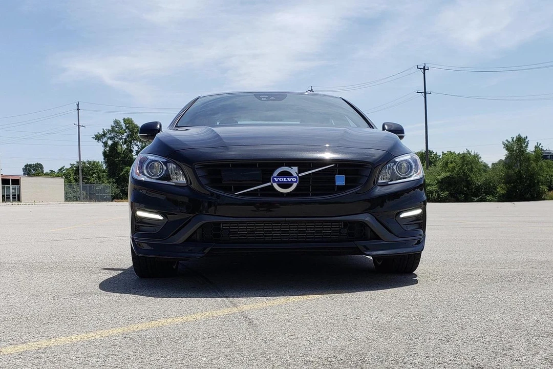 2016 Volvo S60 2nd Gen - Image 3 of 16