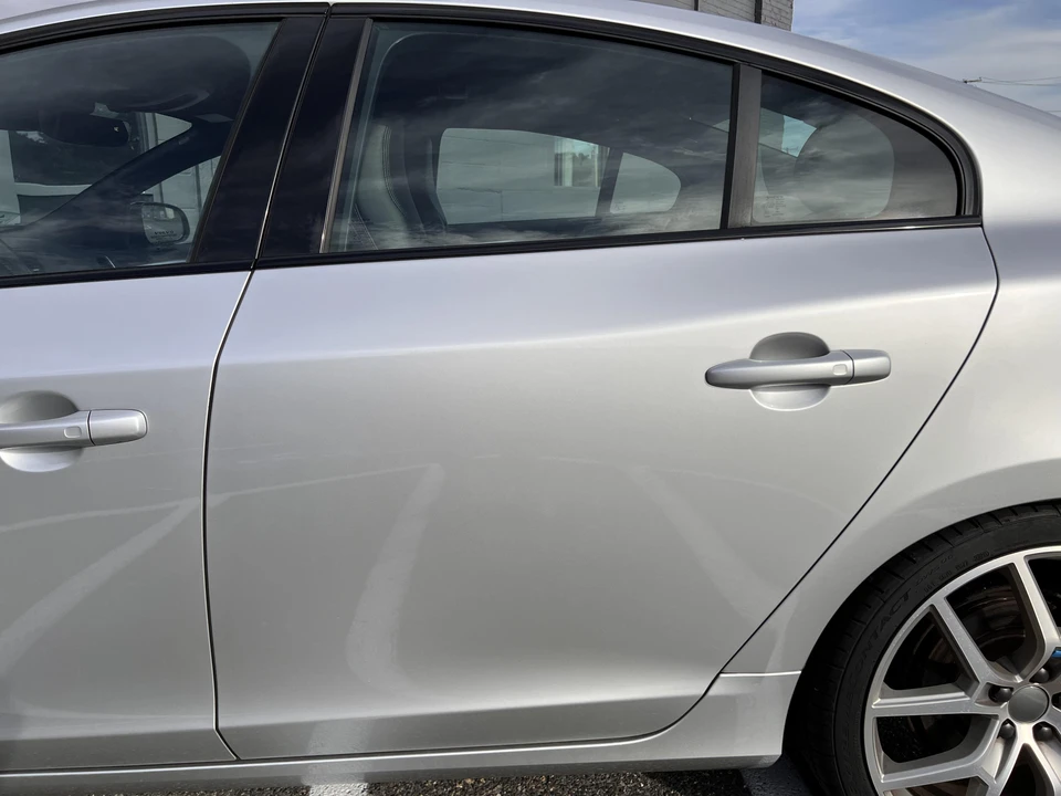 2016 Volvo S60 2nd Gen - Image 26 of 31